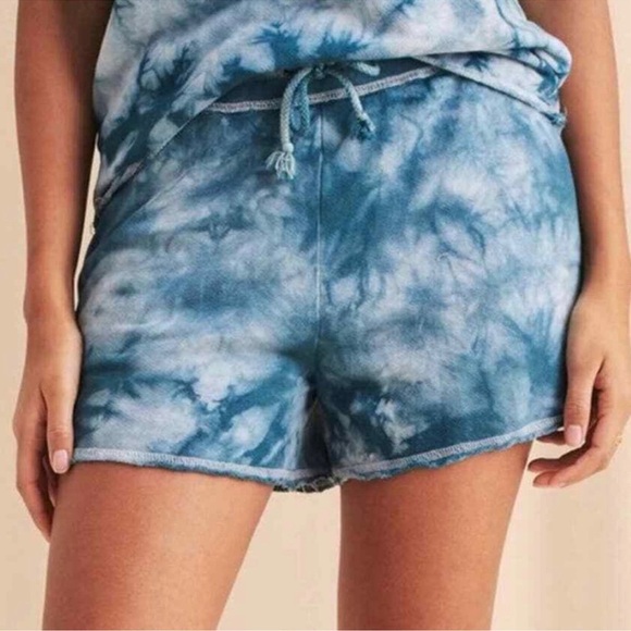 Faherty Go Easy Majolica Blue White Tie Dye Tee Shirt Top Shorts Set Outfit M - Picture 4 of 12